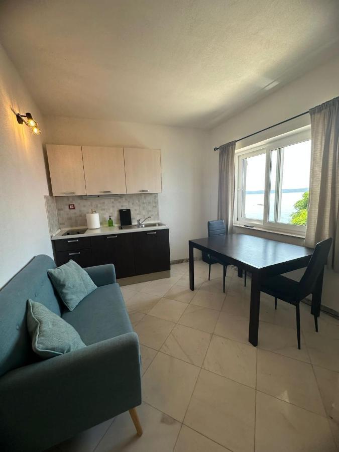 Villa Nevia 1 ตราสนิสเซ ภายนอก รูปภาพ
