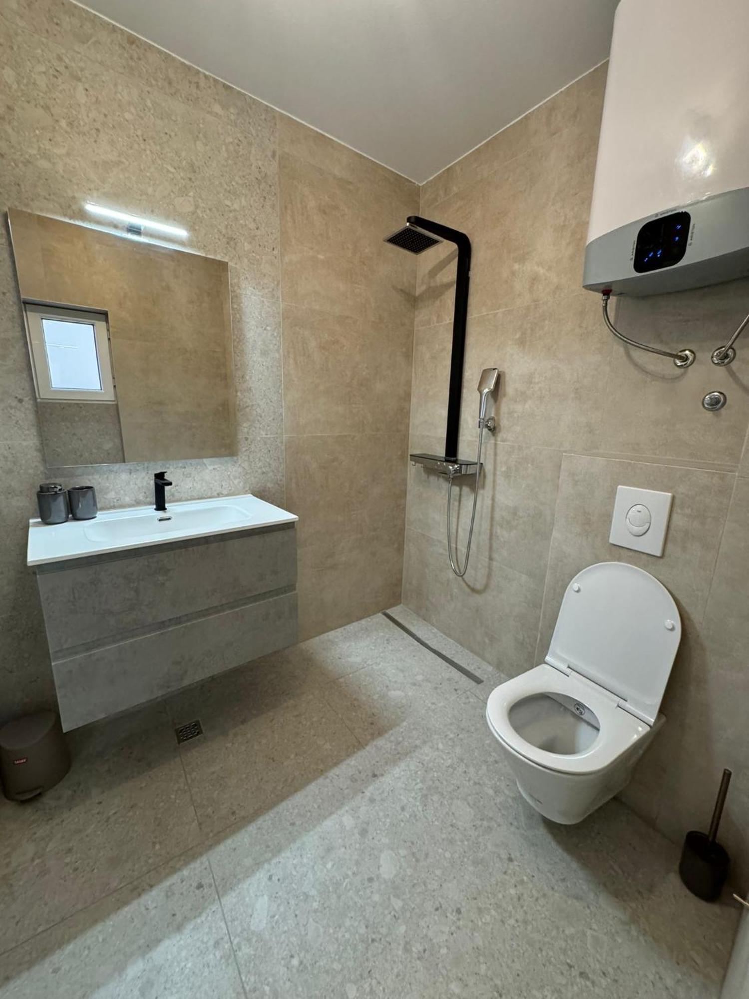 Villa Nevia 1 ตราสนิสเซ ภายนอก รูปภาพ